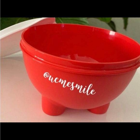 Tupperware Red/Green Guacamole Salsa Bowl Set - Picture 8 of 9